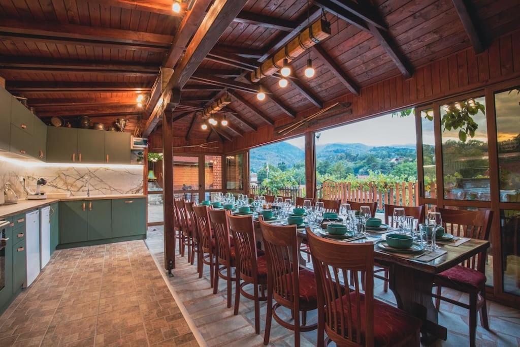 Duvaro Guesthouse Raduil Luaran gambar