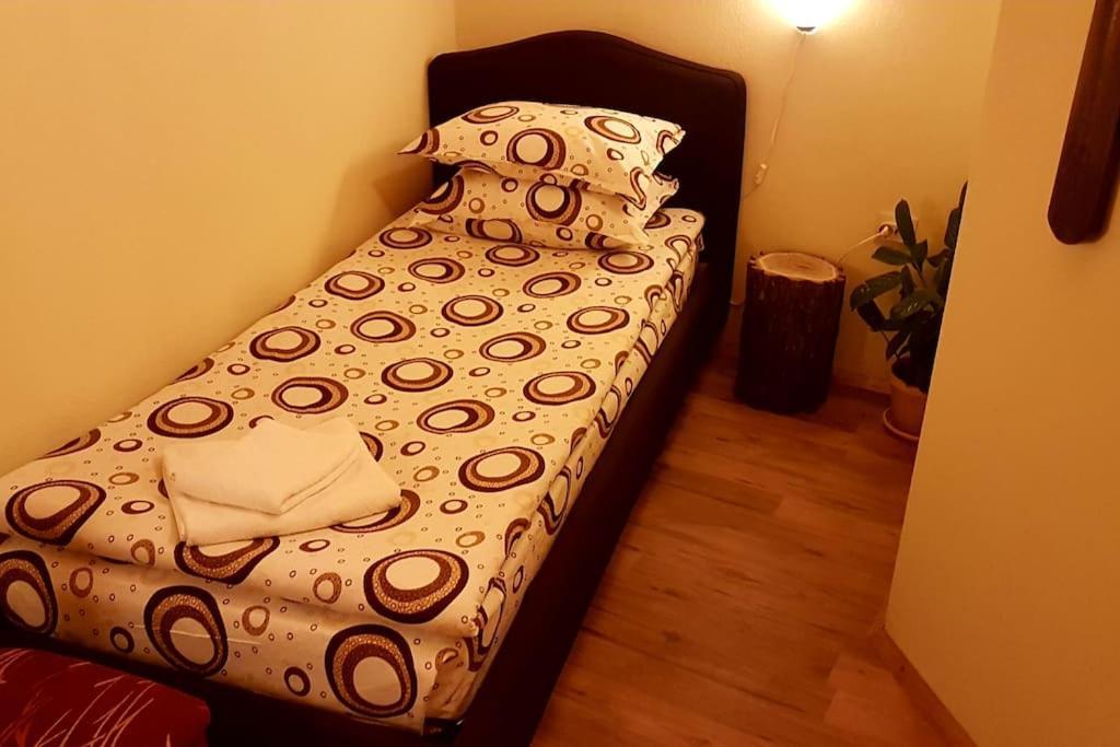 Duvaro Guesthouse Raduil Luaran gambar