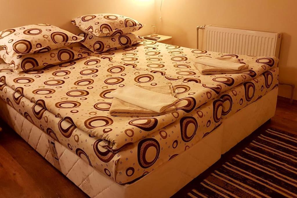 Duvaro Guesthouse Raduil Luaran gambar